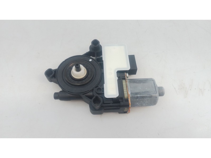 Recambio de motor elevalunas trasero derecho para skoda fabia iv (pj3) 1.0 tsi referencia OEM IAM   