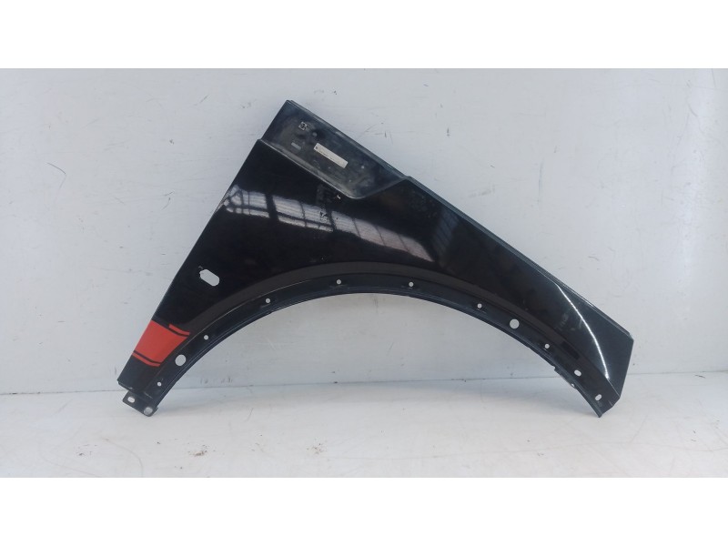 Recambio de aleta delantera derecha para dodge nitro se referencia OEM IAM   E4-B2-3