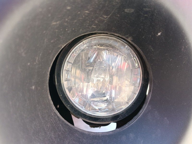 Recambio de faro antiniebla izquierdo para renault trucks maxity 2.5 dci / 2.5 dxi referencia OEM IAM   