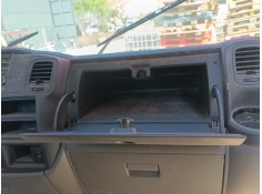 Recambio de guantera para renault trucks maxity 2.5 dci / 2.5 dxi referencia OEM IAM    2