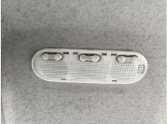 Recambio de luz interior para renault trucks maxity 2.5 dci / 2.5 dxi referencia OEM IAM   