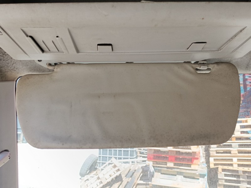Recambio de parasol izquierdo para renault trucks maxity 2.5 dci / 2.5 dxi referencia OEM IAM   