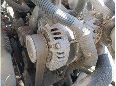 Recambio de alternador para renault trucks maxity 2.5 dci / 2.5 dxi referencia OEM IAM 6738-10716  