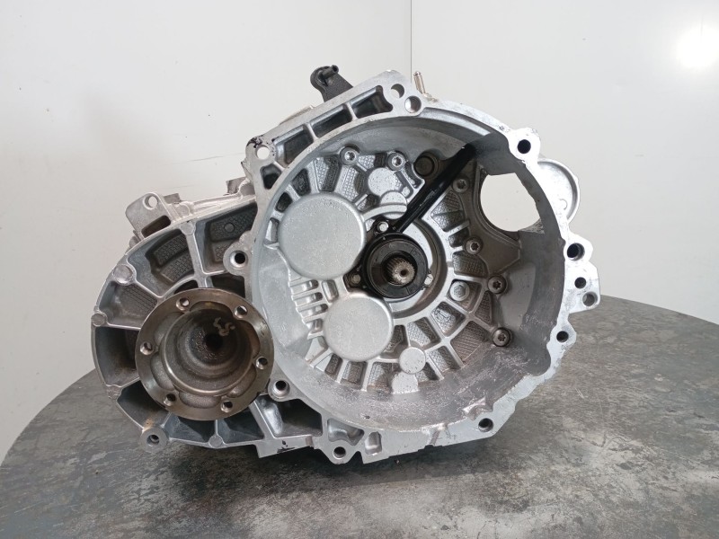 Recambio de caja cambios para volkswagen touran (5t1) 2.0 tdi referencia OEM IAM QFZ  