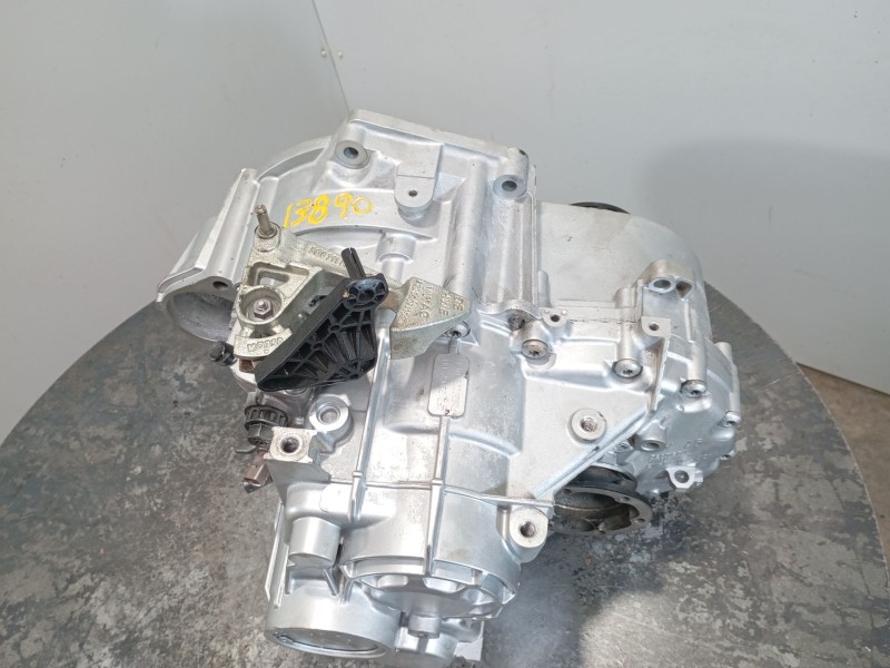Recambio de caja cambios para volkswagen touran (5t1) 2.0 tdi referencia OEM IAM QFZ  
