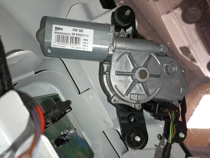 Recambio de motor limpia trasero para seat leon (5f1) 1.6 tdi referencia OEM IAM 5F4955711  