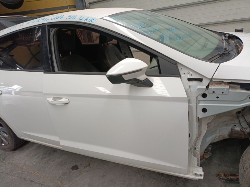 Recambio de puerta delantera derecha para seat leon (5f1) 1.6 tdi referencia OEM IAM   