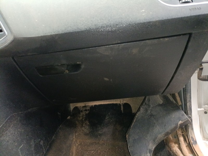 Recambio de guantera para seat leon (5f1) 1.6 tdi referencia OEM IAM   