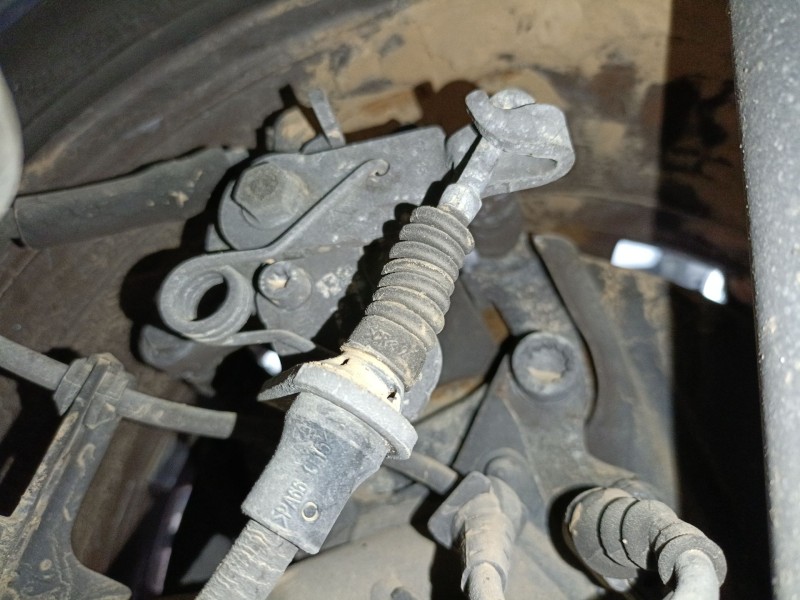 Recambio de pinza freno trasera derecha para seat leon (5f1) 1.6 tdi referencia OEM IAM   