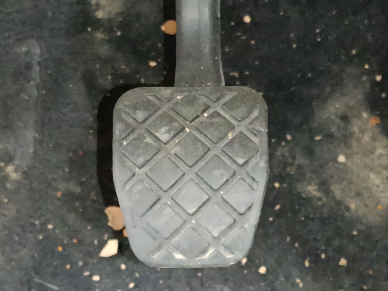 Recambio de pedal embrague para volkswagen caddy iii furgoneta/monovolumen (2ka, 2kh, 2ca, 2ch) 1.6 tdi referencia OEM IAM   