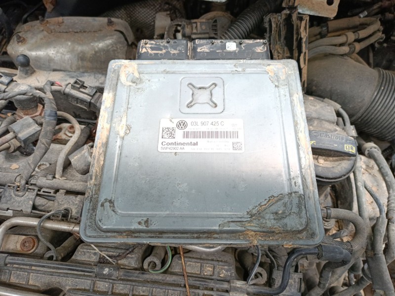 Recambio de centralita motor uce para volkswagen caddy iii furgoneta/monovolumen (2ka, 2kh, 2ca, 2ch) 1.6 tdi referencia OEM IAM