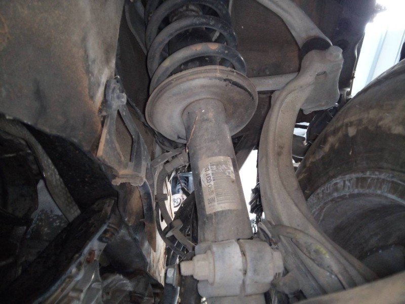 Recambio de amortiguador delantero derecho para audi q5 (8r) 2.0 tdi advance quattro (130kw) referencia OEM IAM   