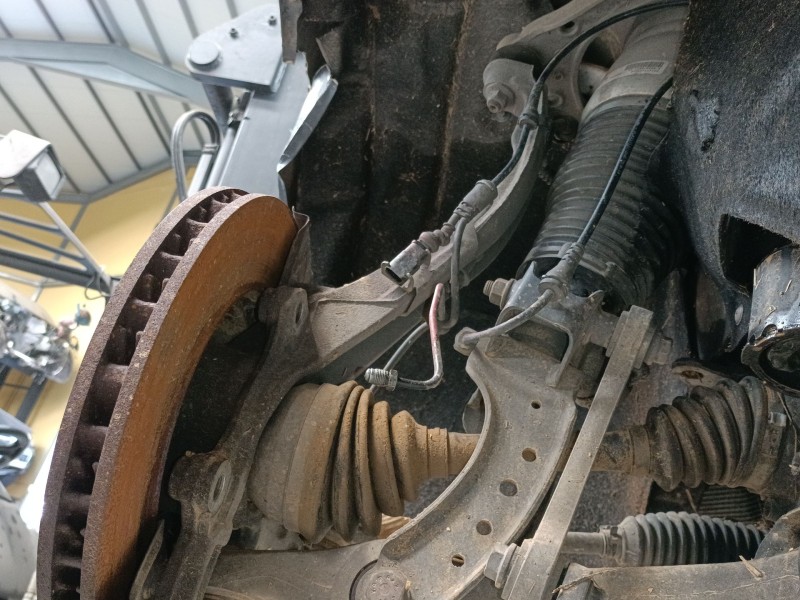 Recambio de mangueta delantera derecha para audi q7 (4lb) 3.0 tdi quattro referencia OEM IAM   