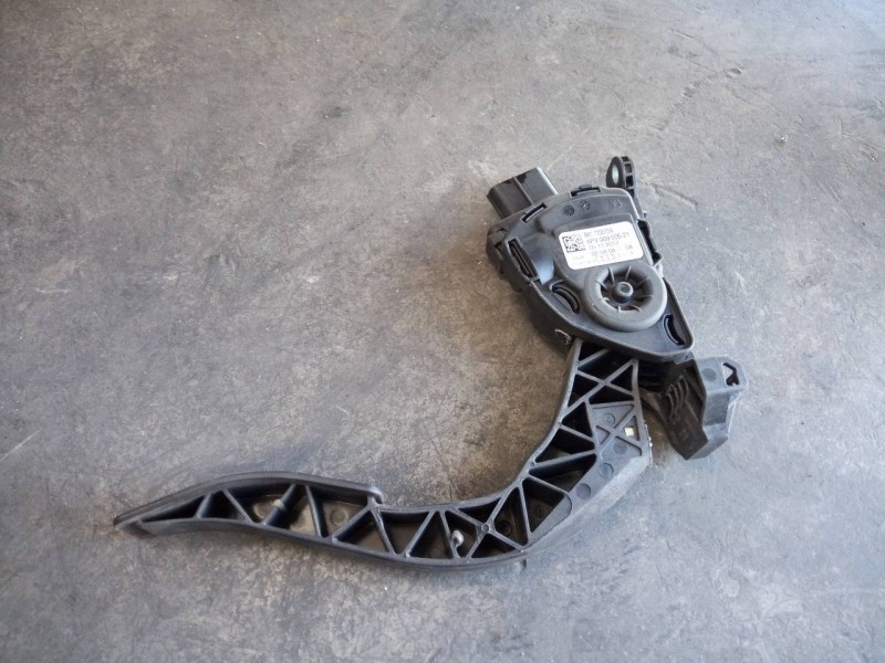 Recambio de pedal acelerador para audi q5 (8r) 2.0 tdi advance quattro (130kw) referencia OEM IAM 8K1723523A 6PV00950521 