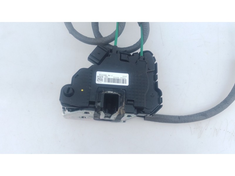 Recambio de cerradura puerta trasera derecha para ssangyong tivoli 1500 tgdi 135 cv / 99 kw referencia OEM IAM   