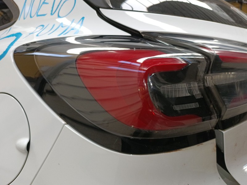 Recambio de piloto trasero izquierdo para ford puma (j2k, cf7) 1.0 ecoboost mhev referencia OEM IAM   