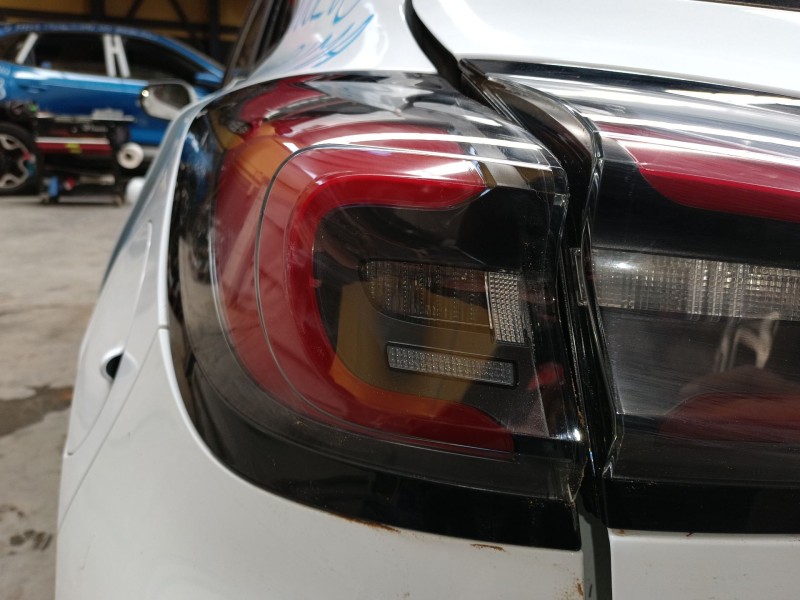 Recambio de piloto trasero izquierdo para ford puma (j2k, cf7) 1.0 ecoboost mhev referencia OEM IAM   