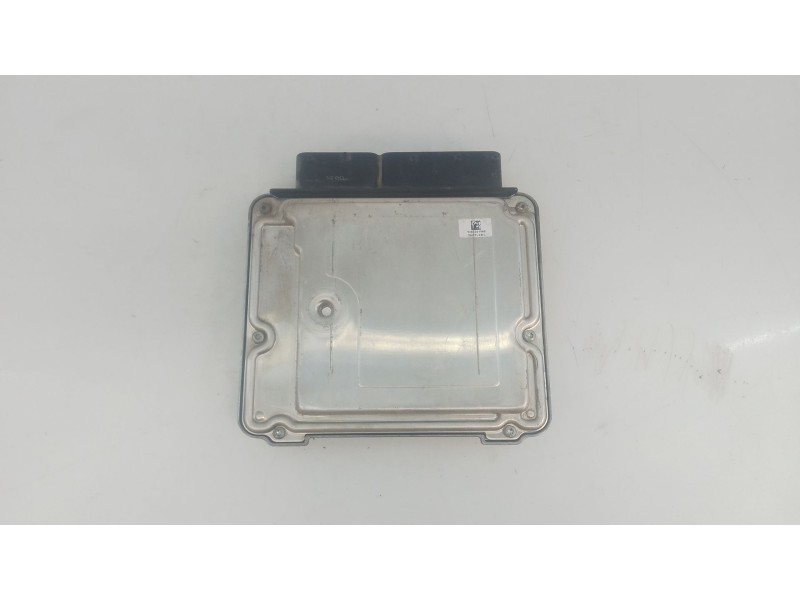 Recambio de centralita motor uce para opel insignia a (g09) 2.0 cdti (68) referencia OEM IAM 55574903 0281016704 