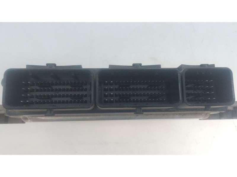 Recambio de centralita motor uce para nissan nv200 furgoneta 1.5 dci 90 (m20, m20m) referencia OEM IAM 23710XH30C 0281032989 