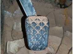 PEDAL EMBRAGUE 