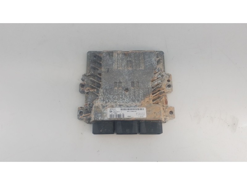 Recambio de centralita motor uce para ford focus iii sedán 1.6 tdci referencia OEM IAM BV6112A650AXE S180133010 