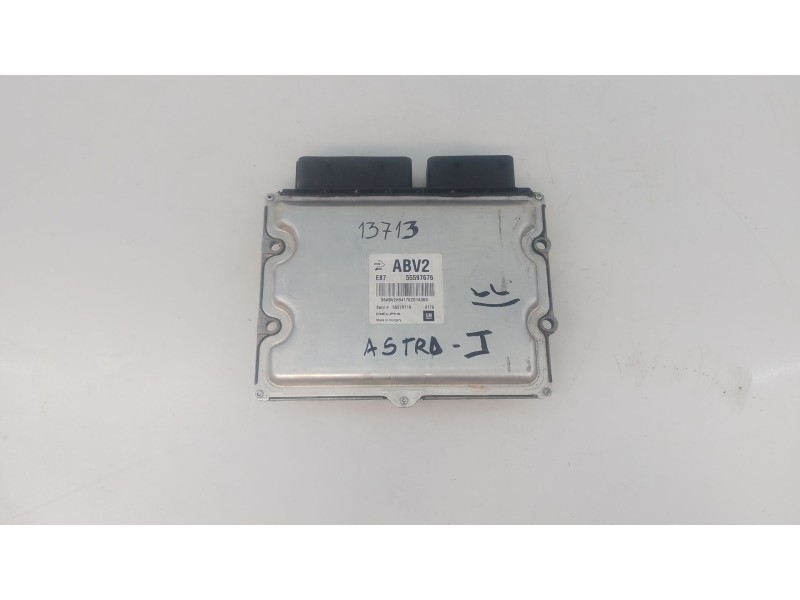 Recambio de centralita motor uce para opel astra j sedán 1.7 cdti (69) referencia OEM IAM 55597676 55579719 