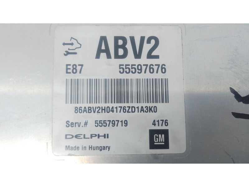 Recambio de centralita motor uce para opel astra j sedán 1.7 cdti (69) referencia OEM IAM 55597676 55579719 