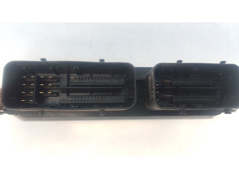 Recambio de centralita motor uce para opel astra j sedán 1.7 cdti (69) referencia OEM IAM 55597676 55579719 