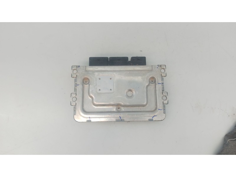 Recambio de centralita motor uce para ford kuga iii (dfk) 2.5 duratec plug-in-hybrid referencia OEM IAM RX6A12A650DB 26141102402