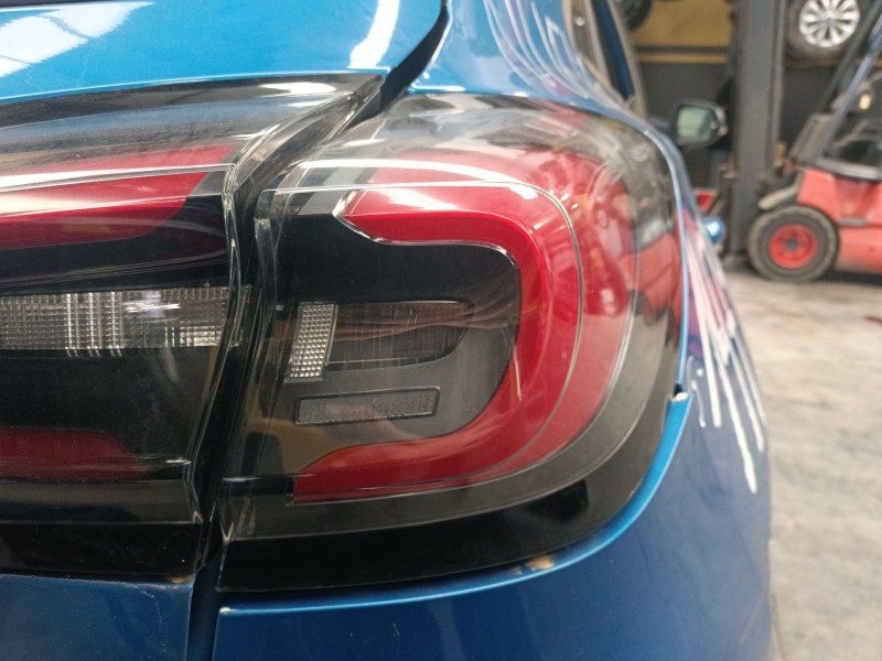 Recambio de piloto trasero derecho para ford puma (j2k, cf7) 1.0 ecoboost mhev referencia OEM IAM   