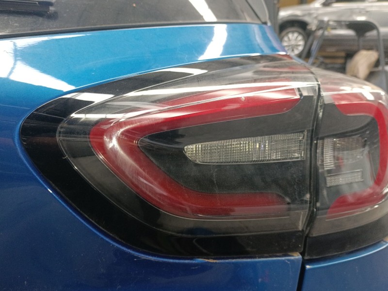 Recambio de piloto trasero derecho porton para ford puma (j2k, cf7) 1.0 ecoboost mhev referencia OEM IAM   
