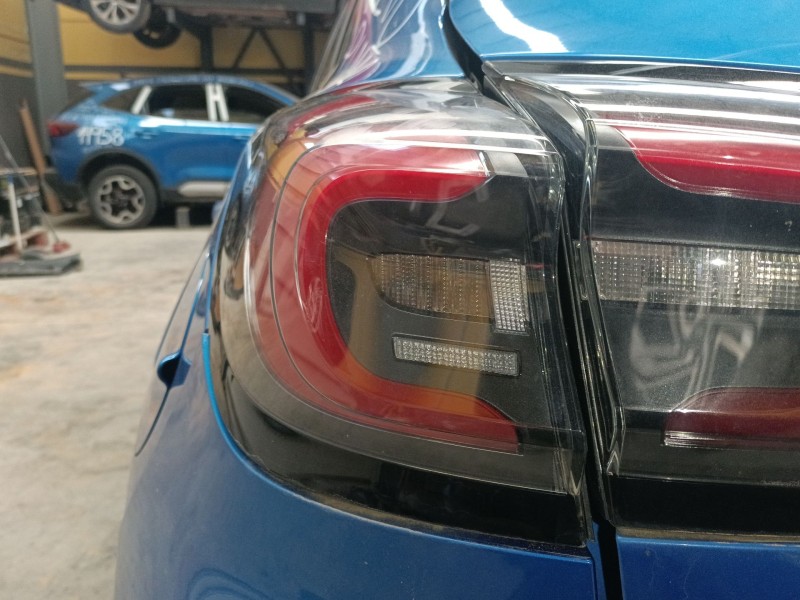 Recambio de piloto trasero izquierdo para ford puma (j2k, cf7) 1.0 ecoboost mhev referencia OEM IAM   