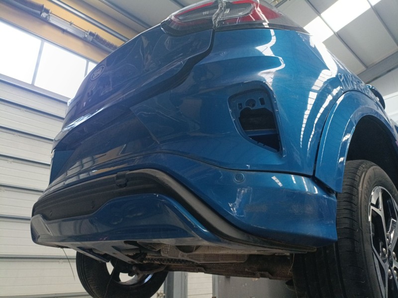 Recambio de paragolpes trasero para ford puma (j2k, cf7) 1.0 ecoboost mhev referencia OEM IAM   