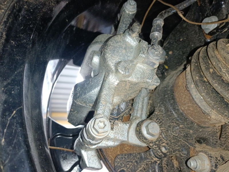 Recambio de pinza freno delantera derecha para ford puma (j2k, cf7) 1.0 ecoboost mhev referencia OEM IAM   