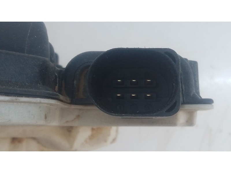 Recambio de cerradura puerta trasera izquierda para volkswagen tiguan (5n_) 2.0 tfsi 4motion referencia OEM IAM   