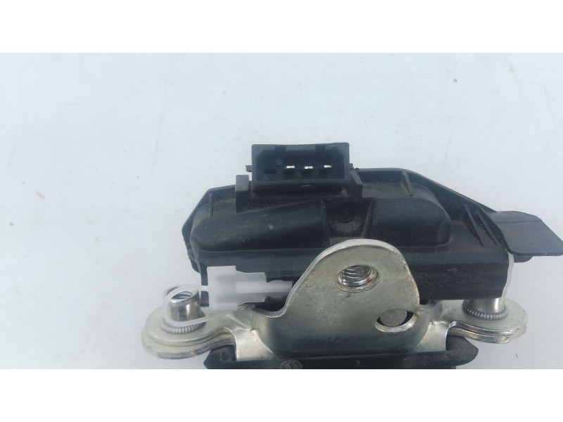 Recambio de cerradura maletero / porton para skoda fabia ii (542) 1.6 tdi referencia OEM IAM   
