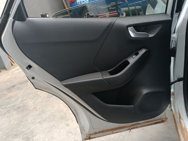 Recambio de guarnecido puerta trasera izquierda para ford puma (j2k, cf7) 1.0 ecoboost mhev referencia OEM IAM   
