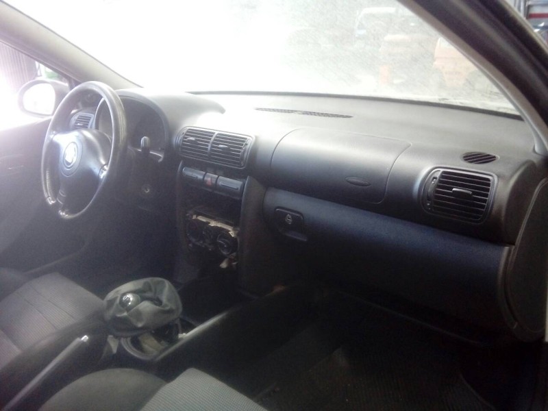 seat leon (1m1) del año 2003