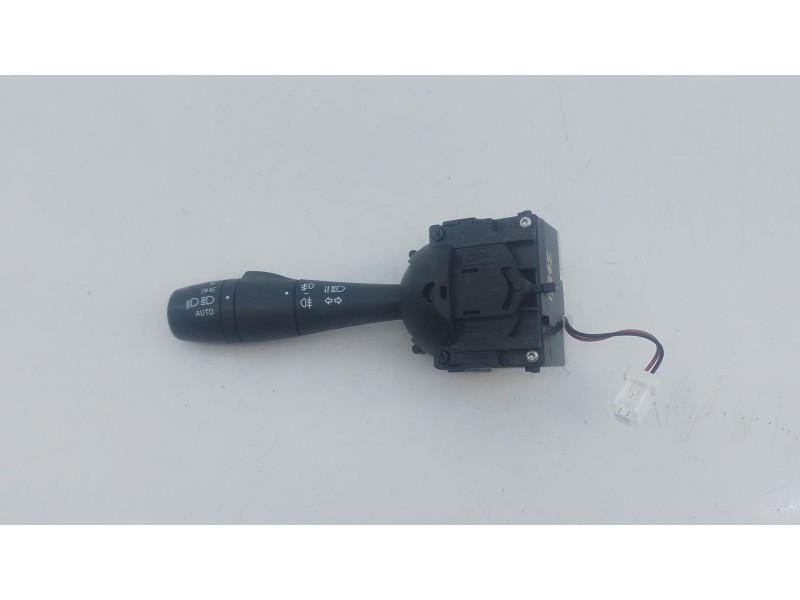 Recambio de mando intermitentes para renault captur i (j5_, h5_) 1.5 dci 90 referencia OEM IAM   