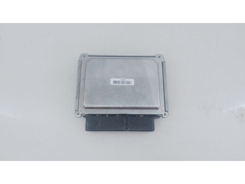 Recambio de centralita motor uce para skoda scala (nw1) 1.0 tsi referencia OEM IAM 05C906394D 42022454 