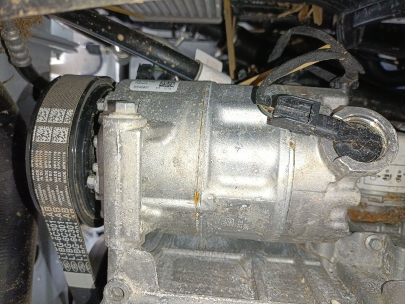 Recambio de compresor aire acondicionado para ford puma (j2k, cf7) 1.0 ecoboost mhev referencia OEM IAM   