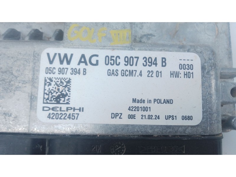 Recambio de centralita motor uce para volkswagen golf viii (cd1, da1) 1.0 etsi referencia OEM IAM 05C907394B  