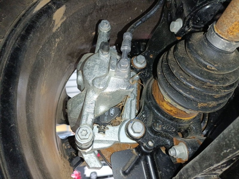 Recambio de pinza freno delantera derecha para ford puma (j2k, cf7) 1.0 ecoboost mhev referencia OEM IAM   