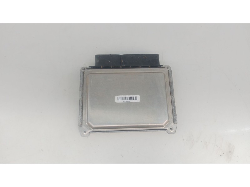 Recambio de centralita motor uce para volkswagen polo vi (aw1, bz1, ae1) 1.0 tsi referencia OEM IAM 05C907394D 42022454 
