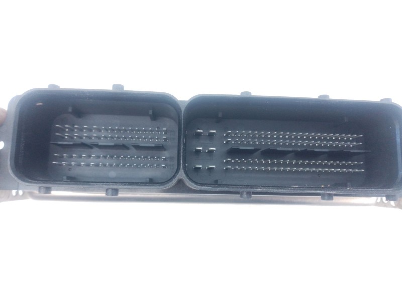 Recambio de centralita motor uce para skoda fabia iv (pj3) 1.0 tsi referencia OEM IAM 05C907309F 0261S107K0 
