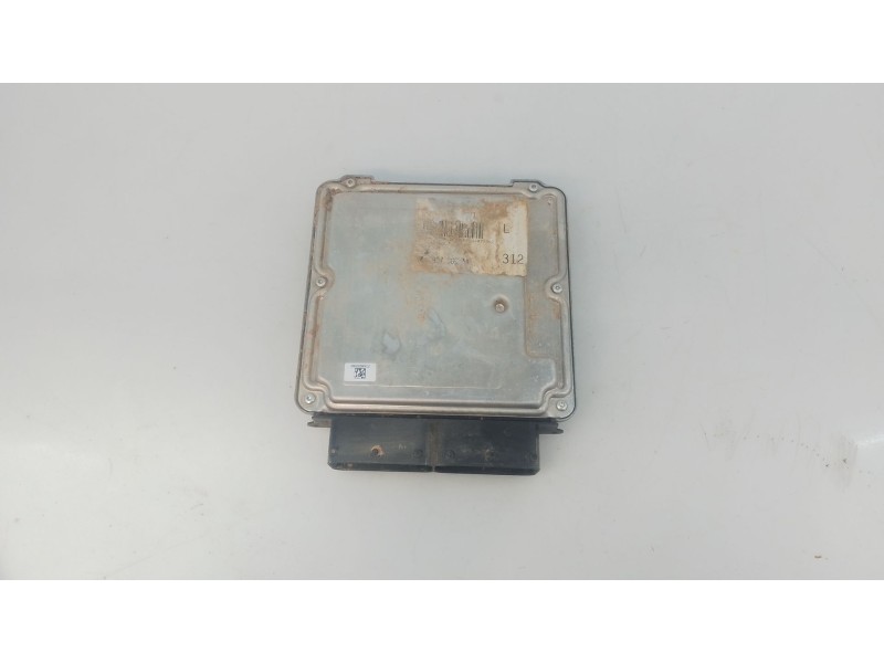Recambio de centralita motor uce para audi a3 sportback (8ya, 8yf) 35 tdi referencia OEM IAM 05L907309AA 0281039430 