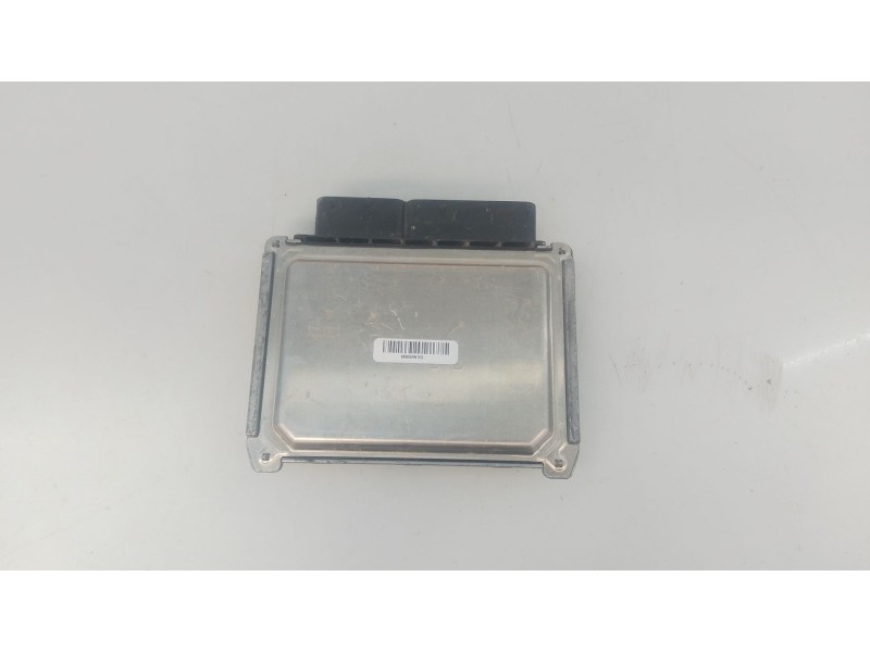Recambio de centralita motor uce para skoda kamiq (nw4) 1.0 tsi referencia OEM IAM 05C907394D 42022454 