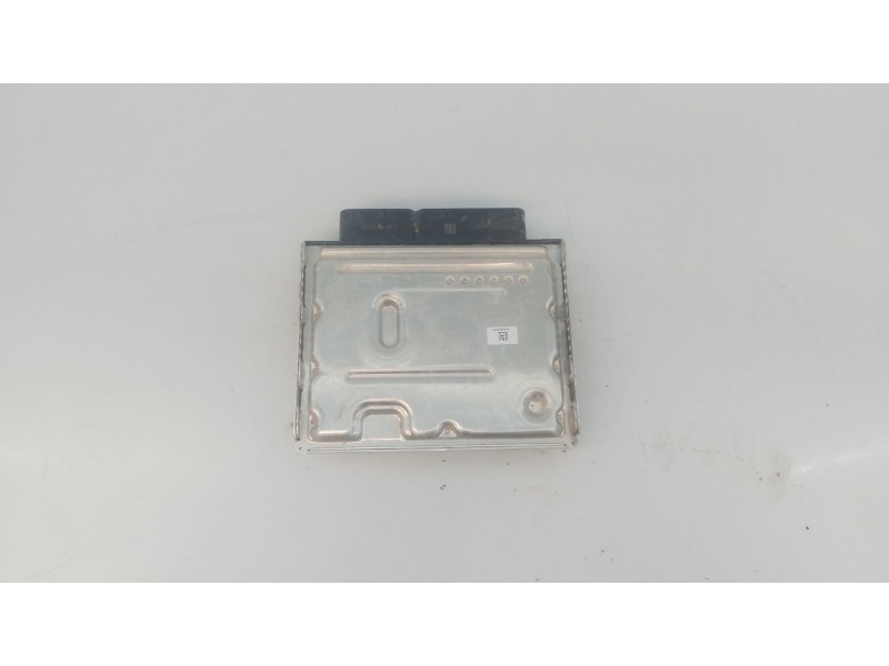 Recambio de centralita motor uce para skoda kamiq (nw4) 1.0 tsi referencia OEM IAM 05C907309F 0261S107K0 
