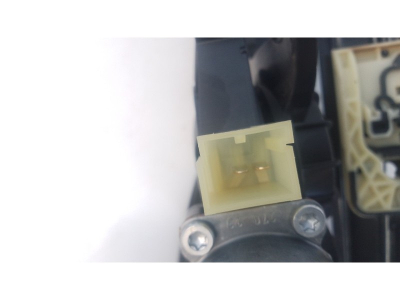 Recambio de elevalunas delantero izquierdo para skoda karoq (nu7, nd7) 1.5 tsi referencia OEM IAM   