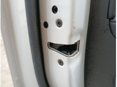 CERRADURA PUERTA DELANTERA IZQUIERDA 